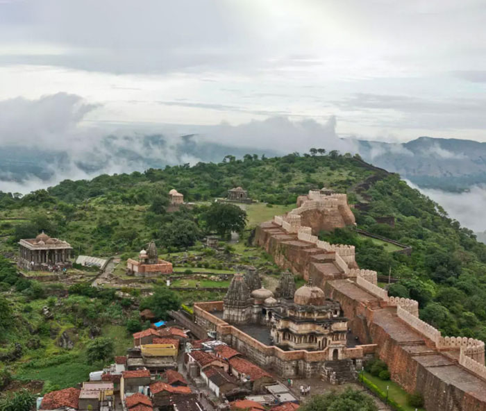 Ranakpur and Kumbhalgarh Fort
